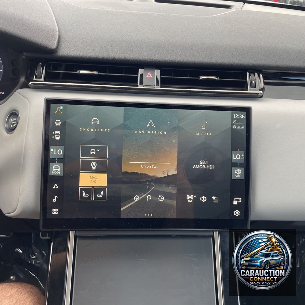2024 Land Rover Range Rover Velar P250 Dynamic SE