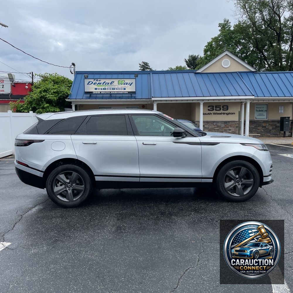 2025 Land Rover Range Rover Velar P250 Dynamic SE