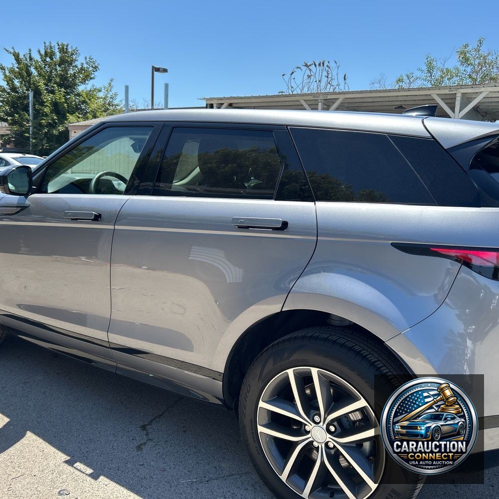 2024 Land Rover Range Rover Evoque P250 Dynamic SE