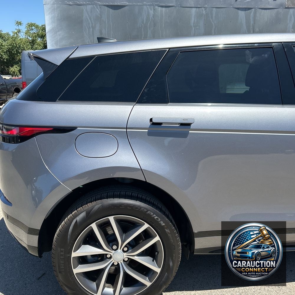 2024 Land Rover Range Rover Evoque P250 Dynamic SE