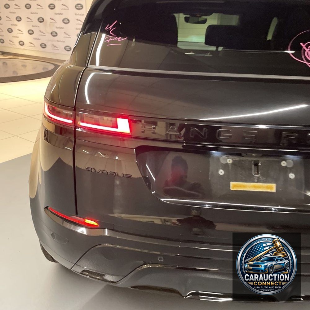 2024 Land Rover Range Rover Evoque Dynamic SE P250
