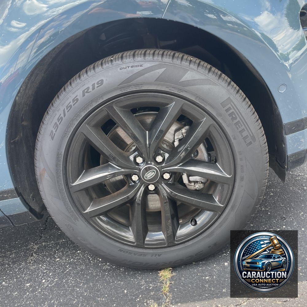 2025 Land Rover Range Rover Evoque Dynamic SE P250