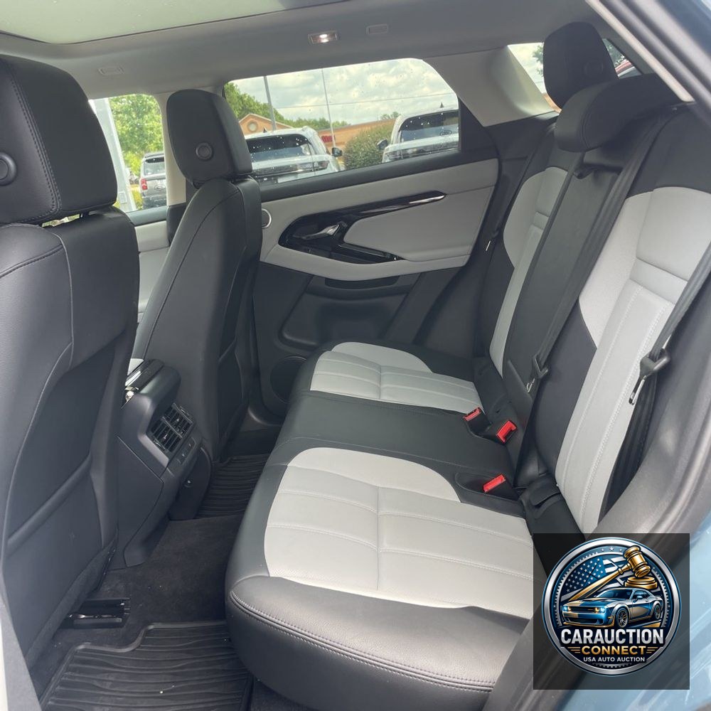 2025 Land Rover Range Rover Evoque Dynamic SE P250