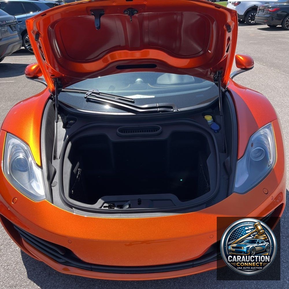 2013 McLaren MP4-12C Spider