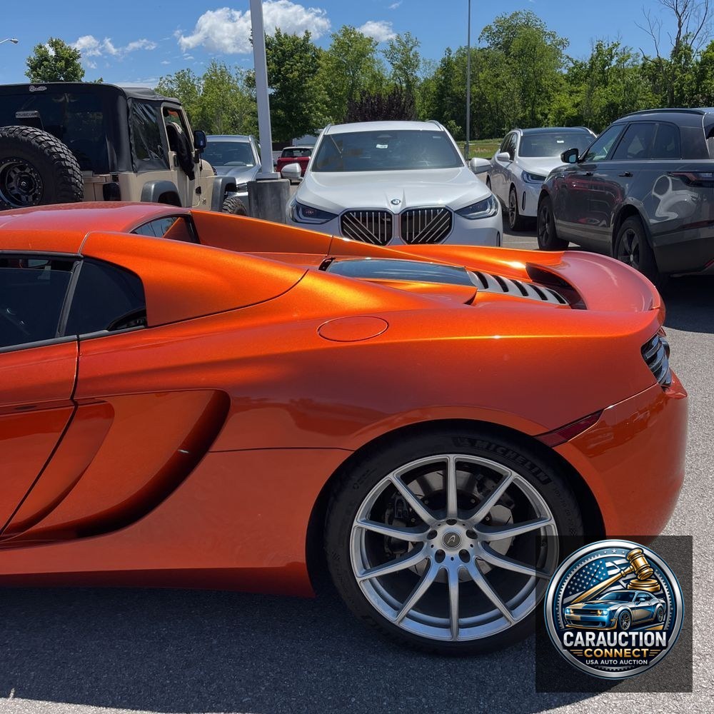2013 McLaren MP4-12C Spider