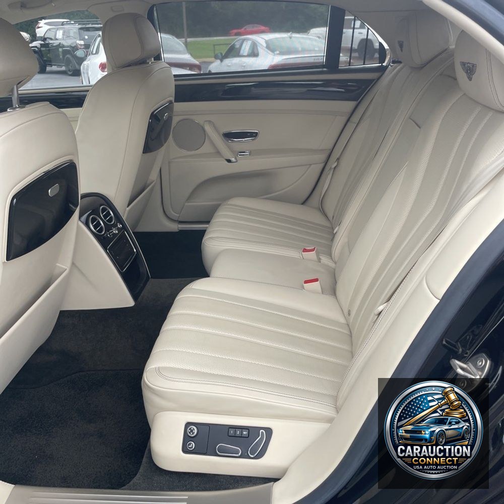 2015 Bentley Flying Spur Base