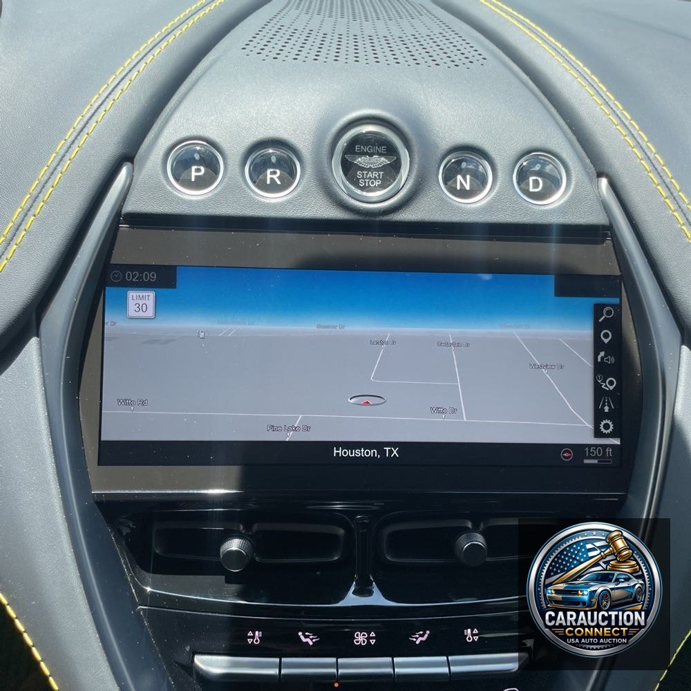2023 Aston Martin DBX 707