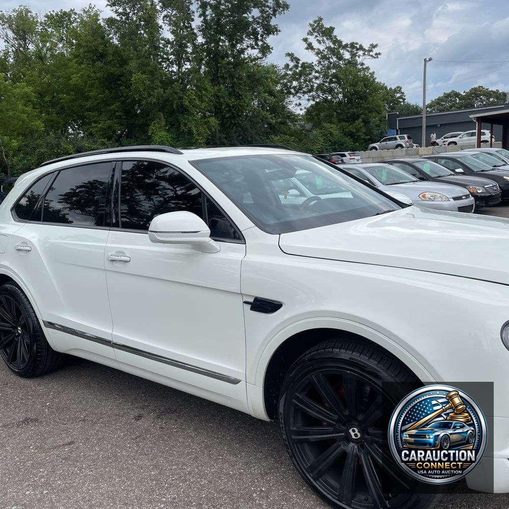2017 Bentley Bentayga Base