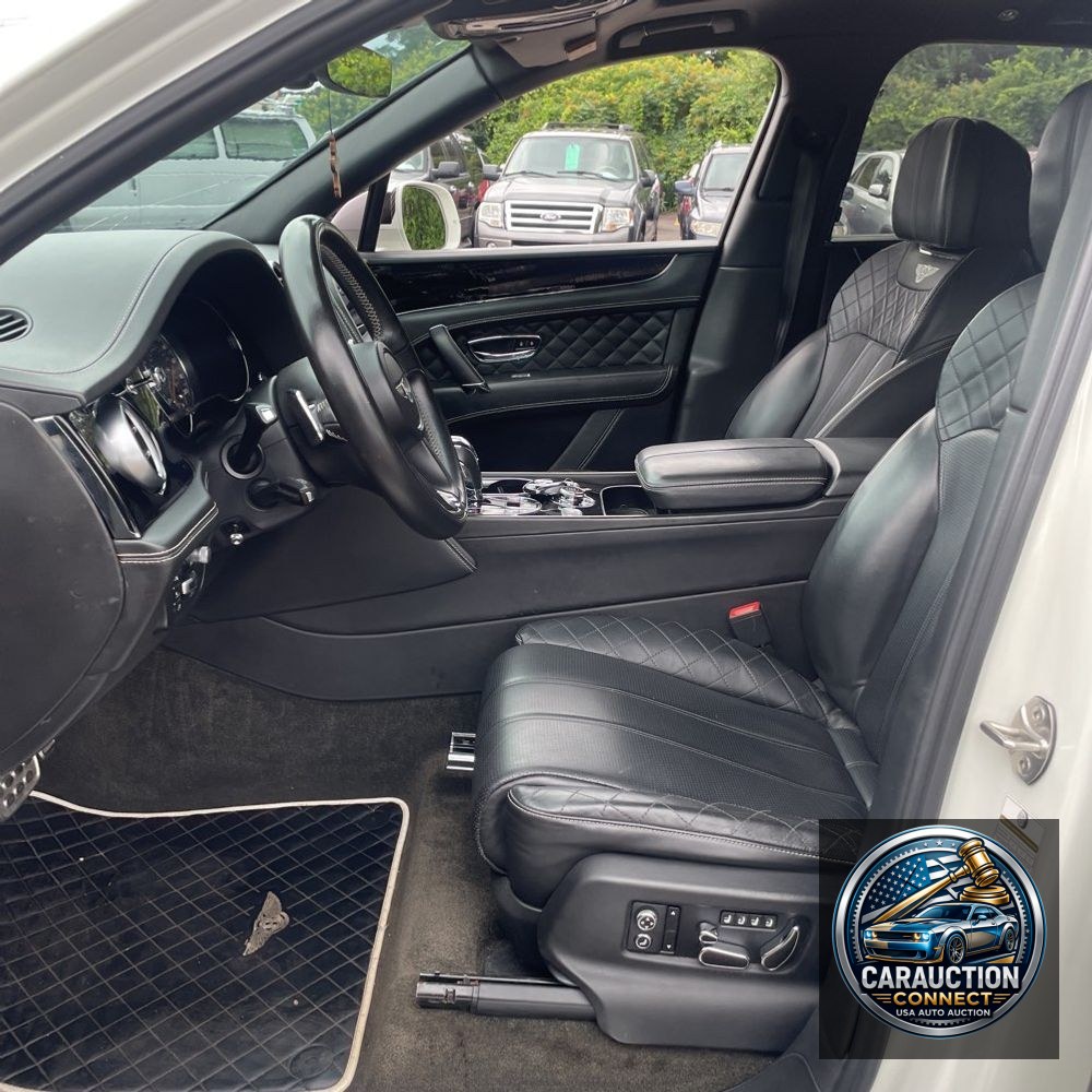 2017 Bentley Bentayga Base