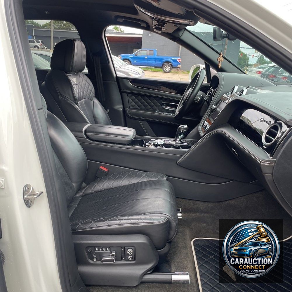 2017 Bentley Bentayga Base