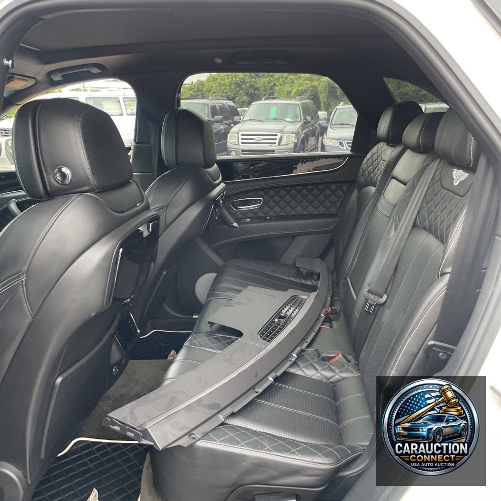 2017 Bentley Bentayga Base