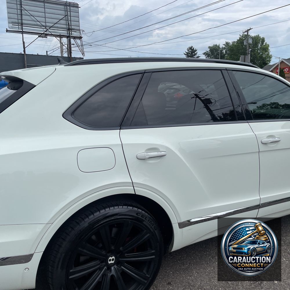 2017 Bentley Bentayga Base