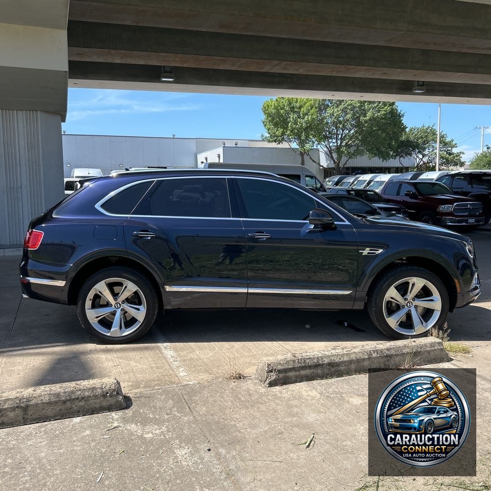 2017 Bentley Bentayga Base