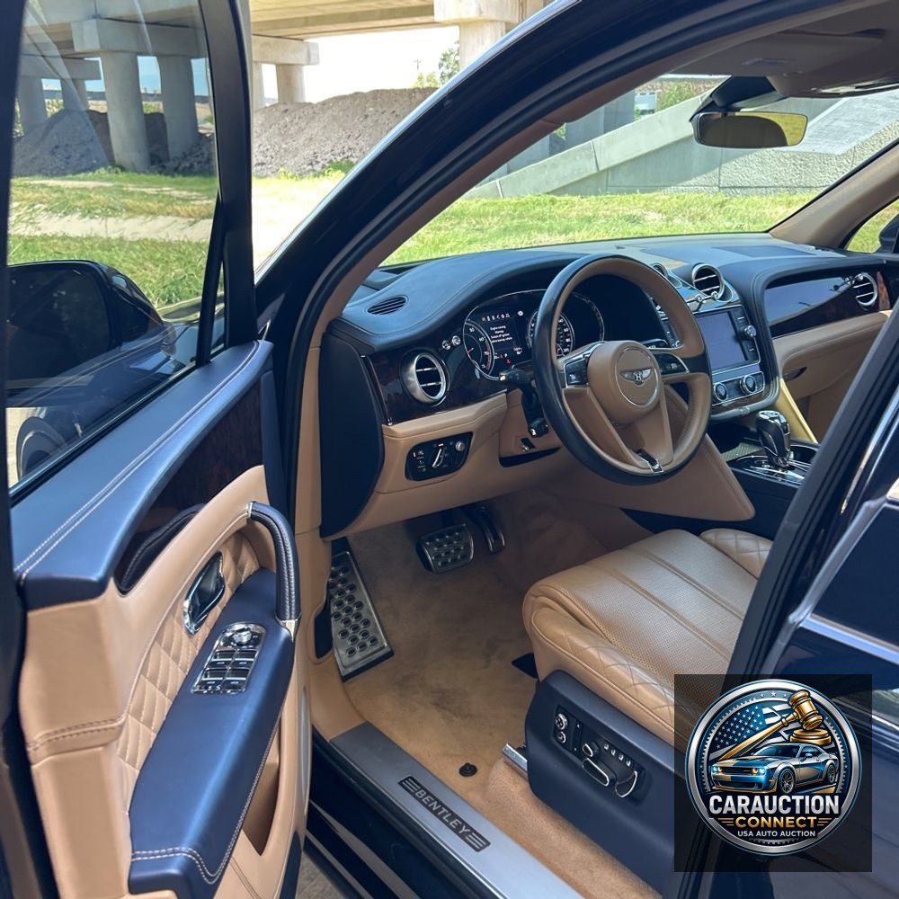 2017 Bentley Bentayga Base