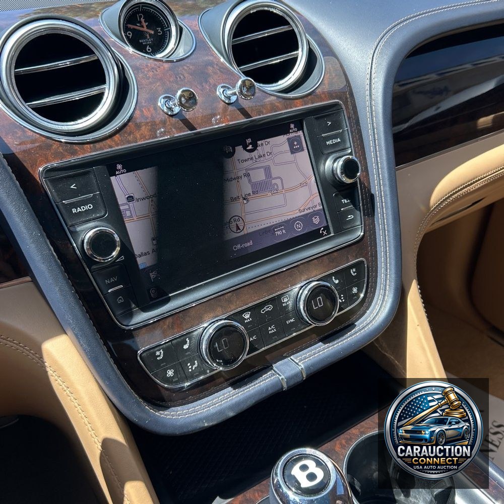 2017 Bentley Bentayga Base