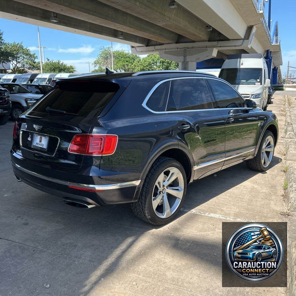 2017 Bentley Bentayga Base