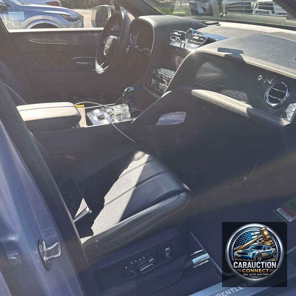 2021 Bentley Bentayga V8