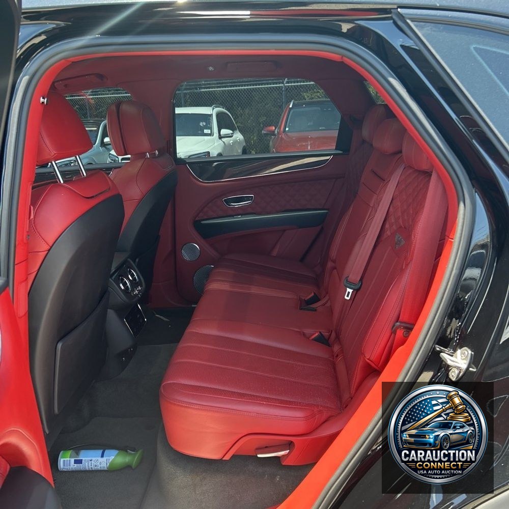 2021 Bentley Bentayga V8