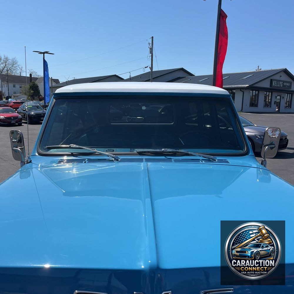 1972 GMC Suburban 1500 Super Custom