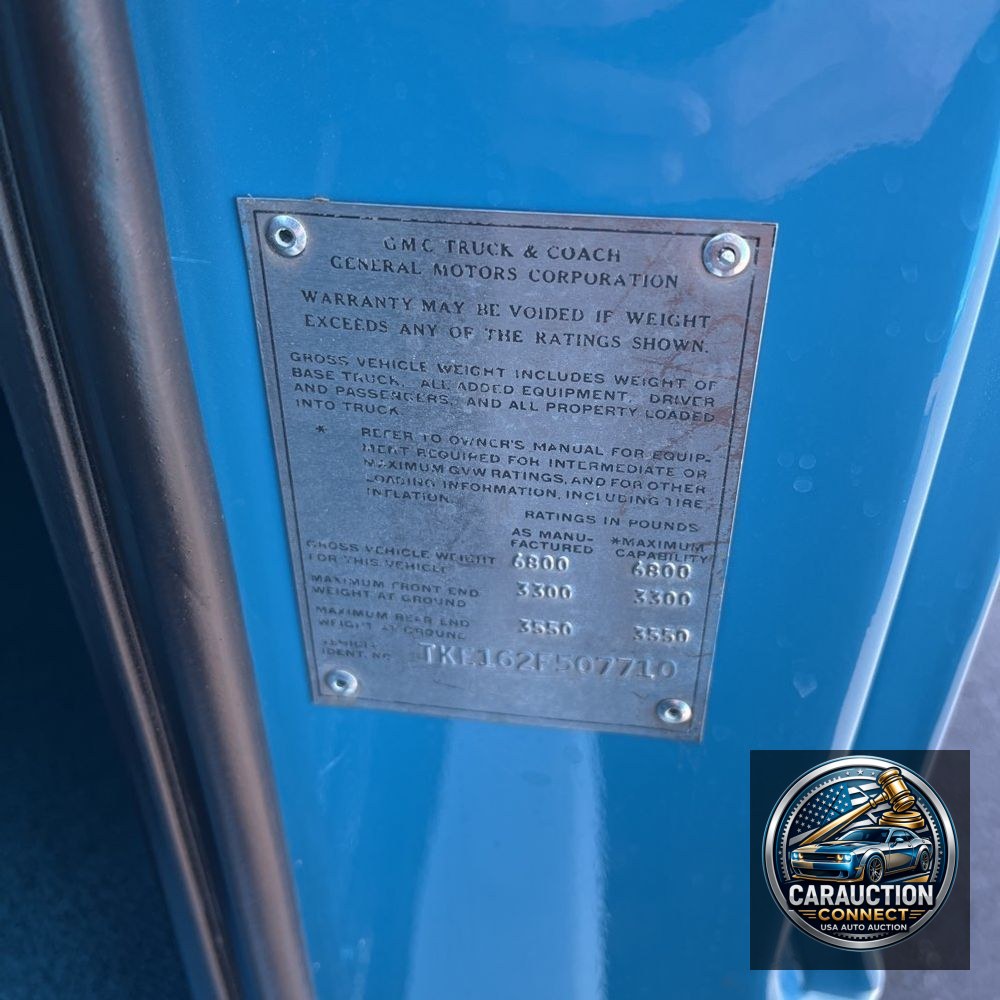 1972 GMC Suburban 1500 Super Custom