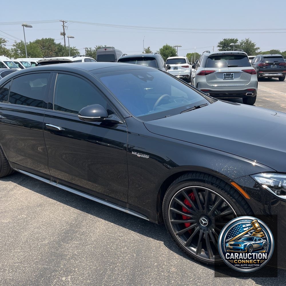 2025 Mercedes-Benz S-Class AMG S 63 E Performance