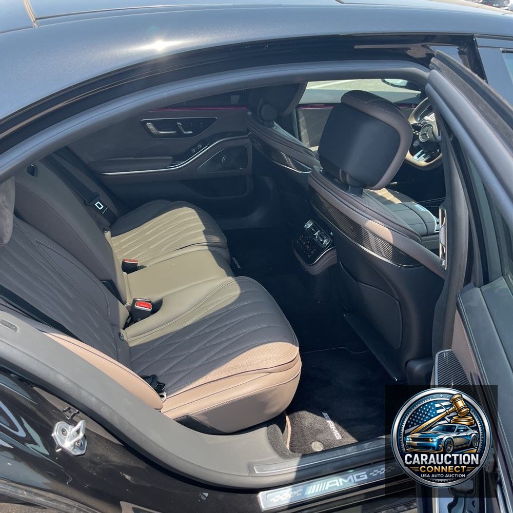 2025 Mercedes-Benz S-Class AMG S 63 E Performance