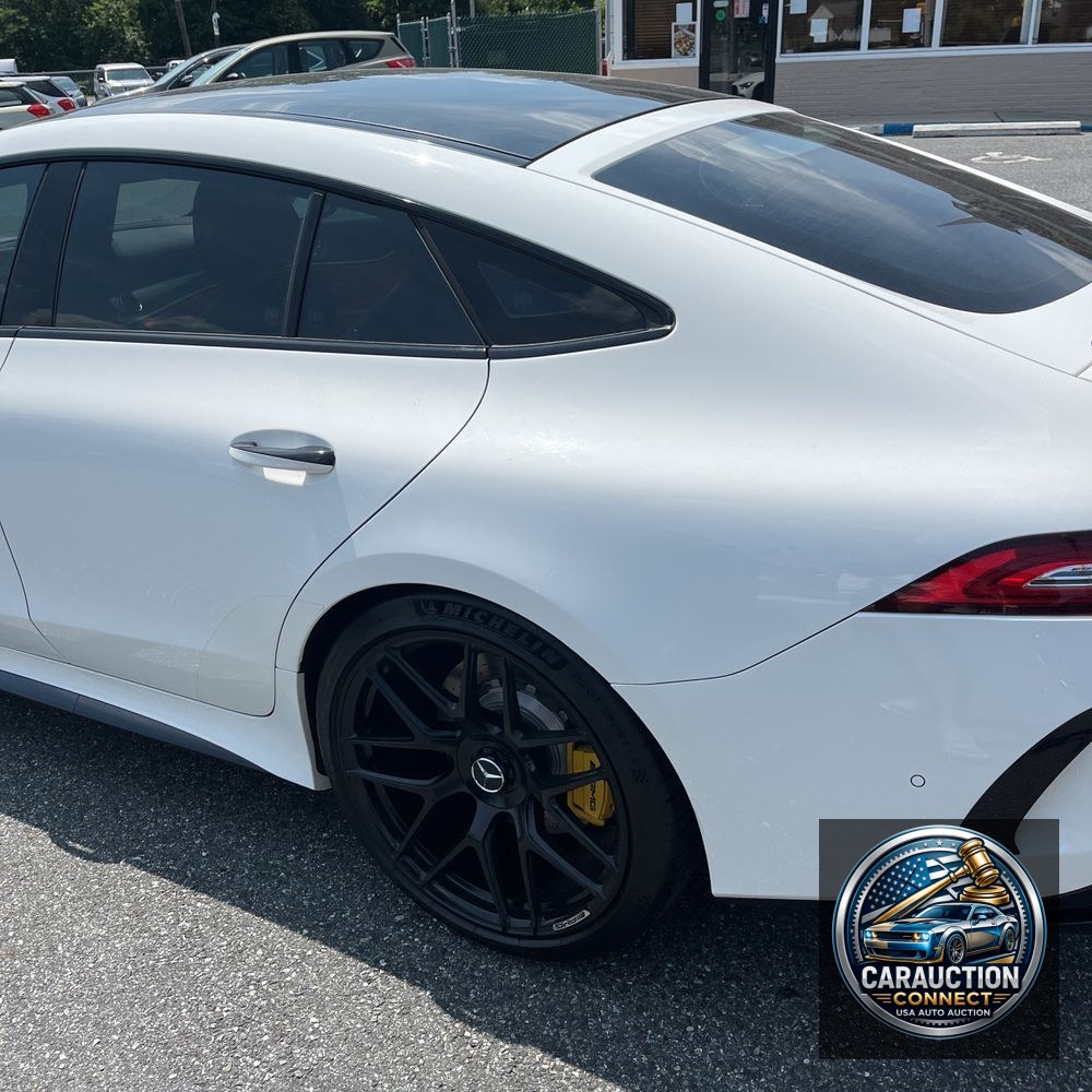 2021 Mercedes-Benz AMG GT 63