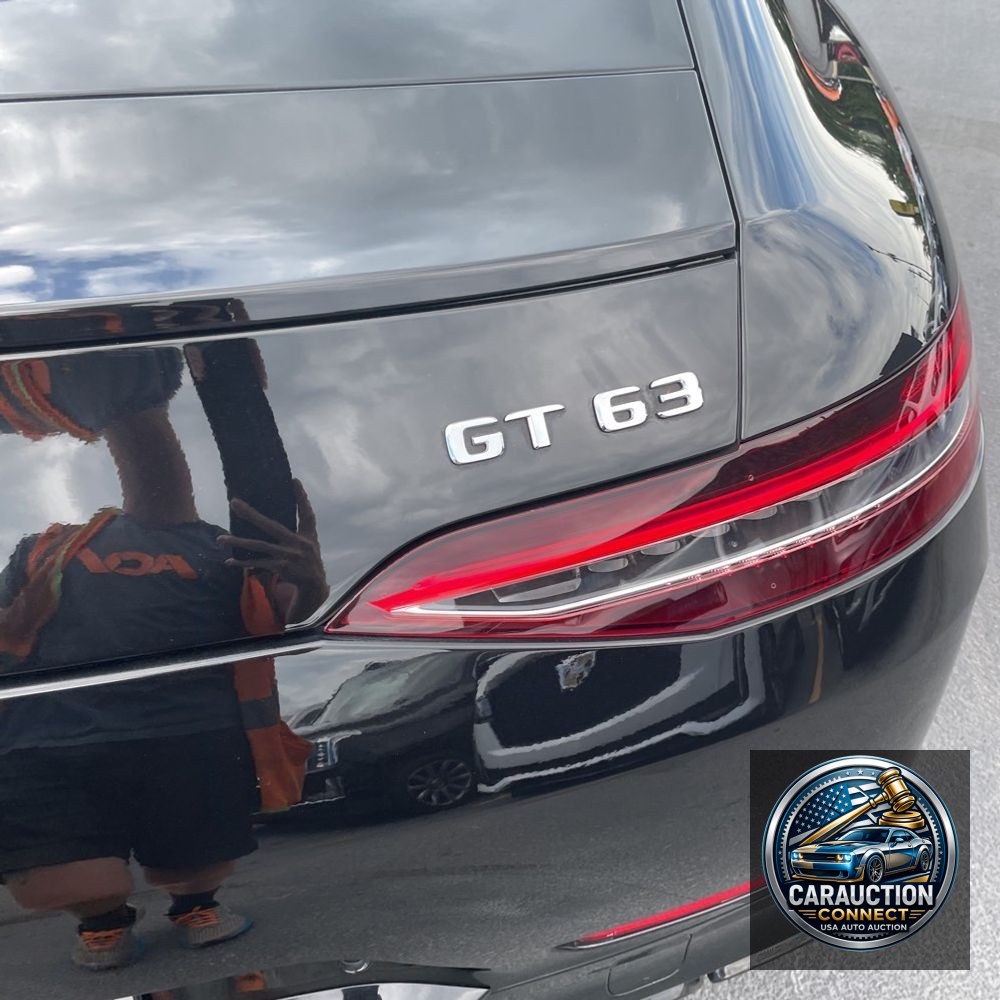 2021 Mercedes-Benz AMG GT 63