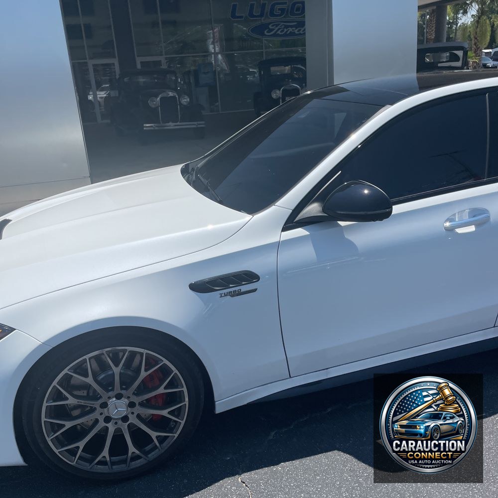 2024 Mercedes-Benz C-Class AMG C 63 S E Performance