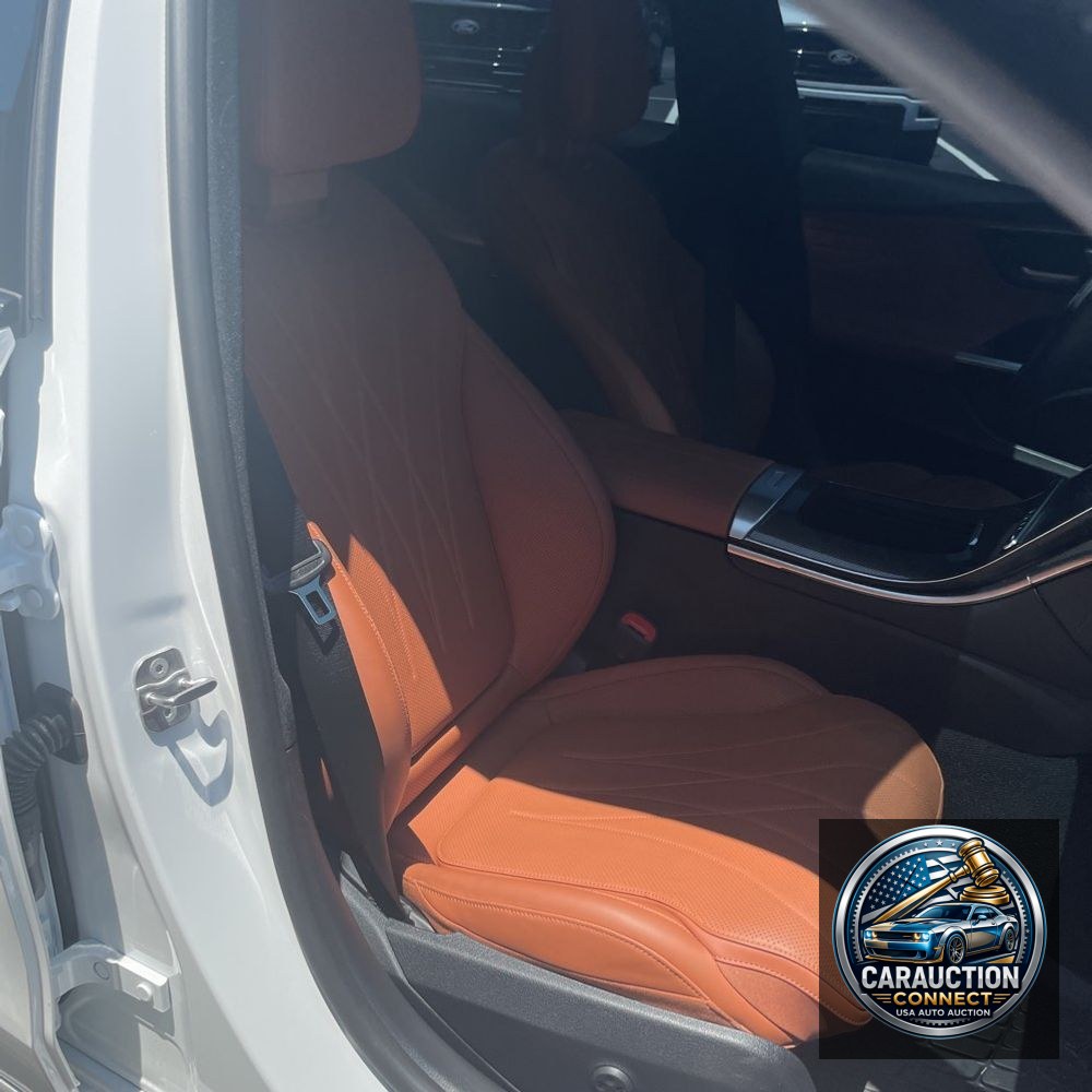 2024 Mercedes-Benz C-Class AMG C 63 S E Performance