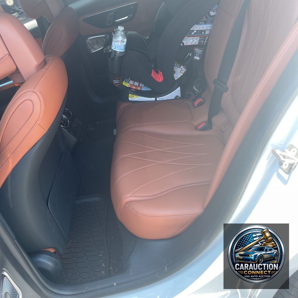 2024 Mercedes-Benz C-Class AMG C 63 S E Performance