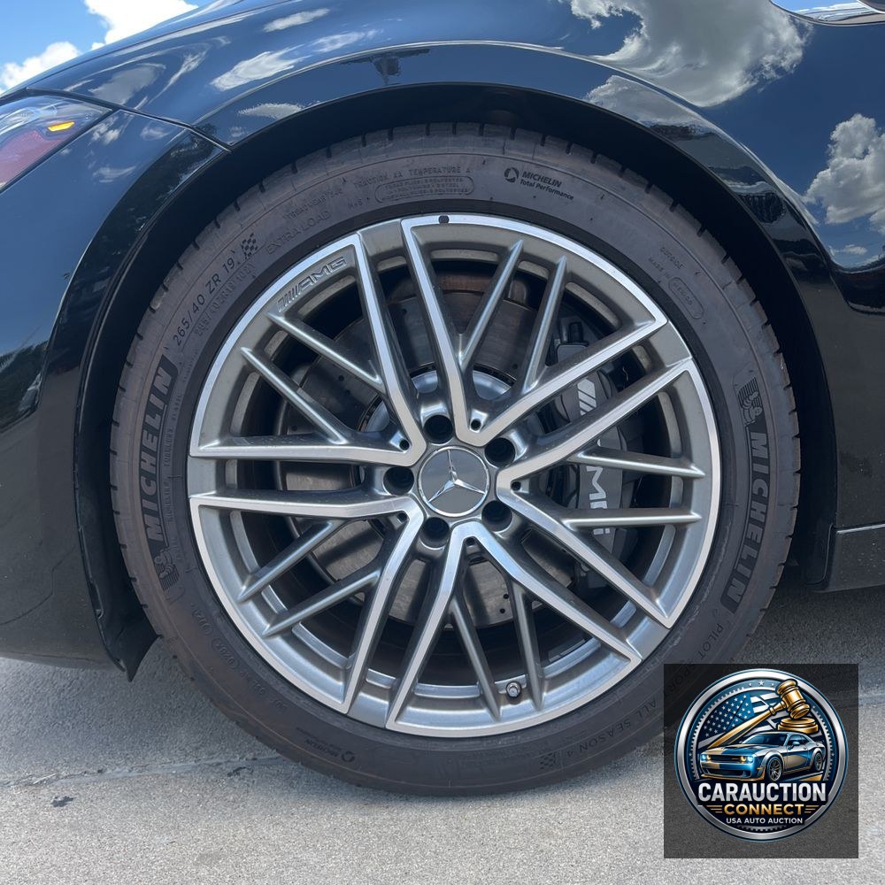 2024 Mercedes-Benz C-Class AMG C 63 S E Performance