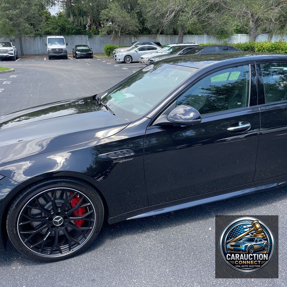 2024 Mercedes-Benz C-Class AMG C 63 S E Performance