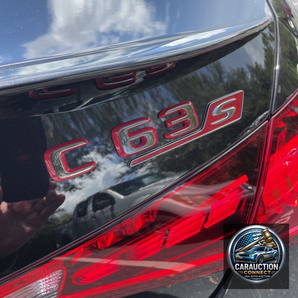 2024 Mercedes-Benz C-Class AMG C 63 S E Performance