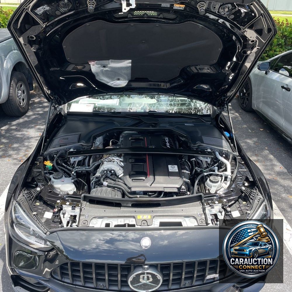 2024 Mercedes-Benz C-Class AMG C 63 S E Performance