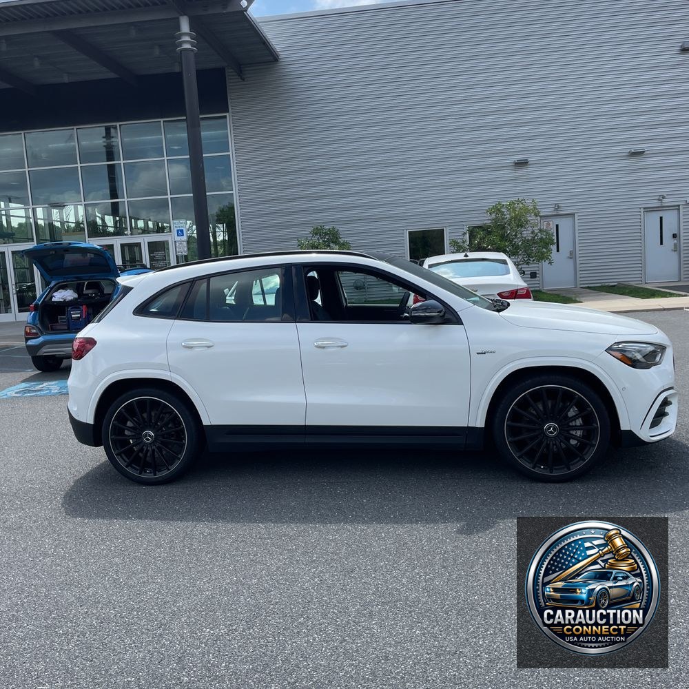 2025 Mercedes-Benz GLA AMG GLA 35