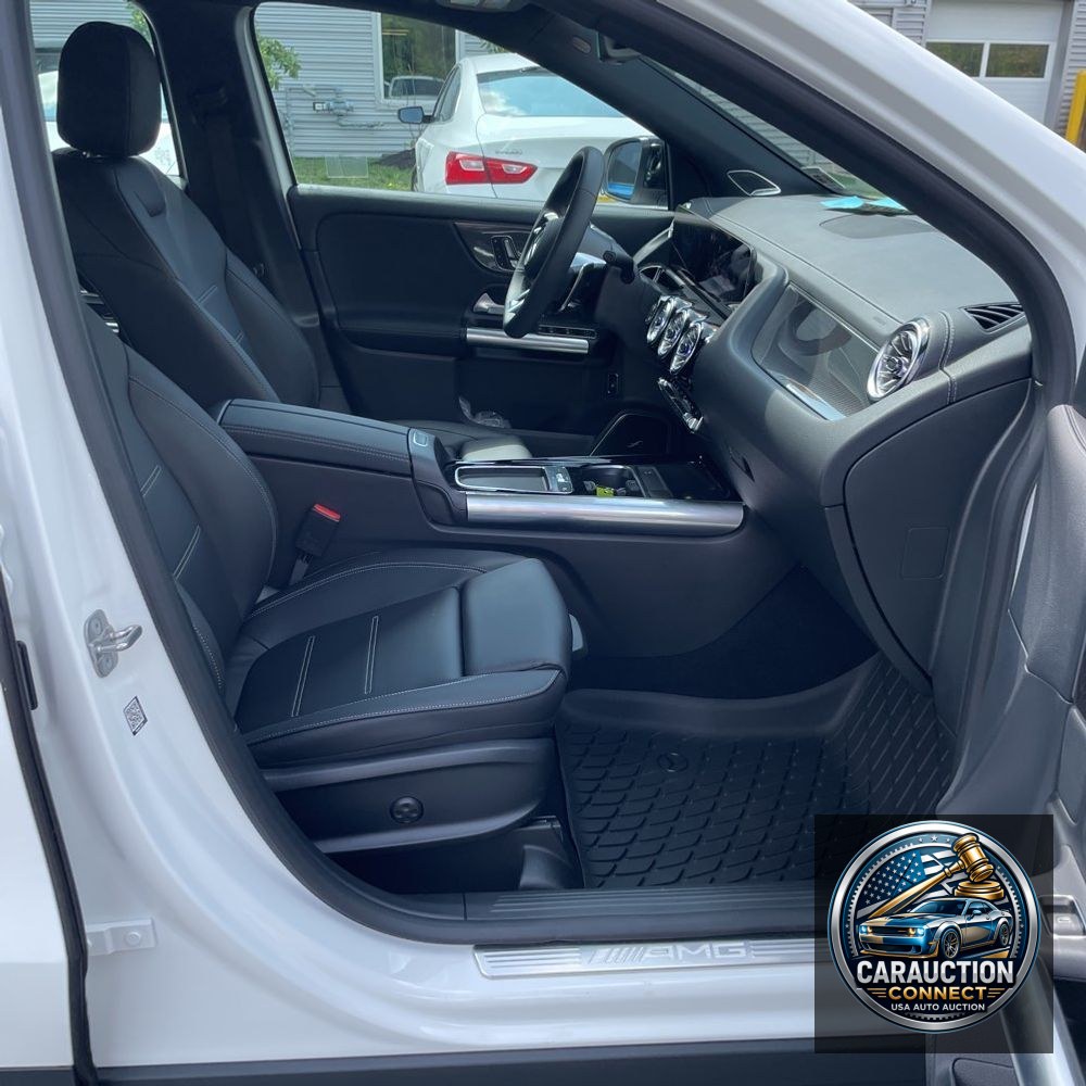 2025 Mercedes-Benz GLA AMG GLA 35