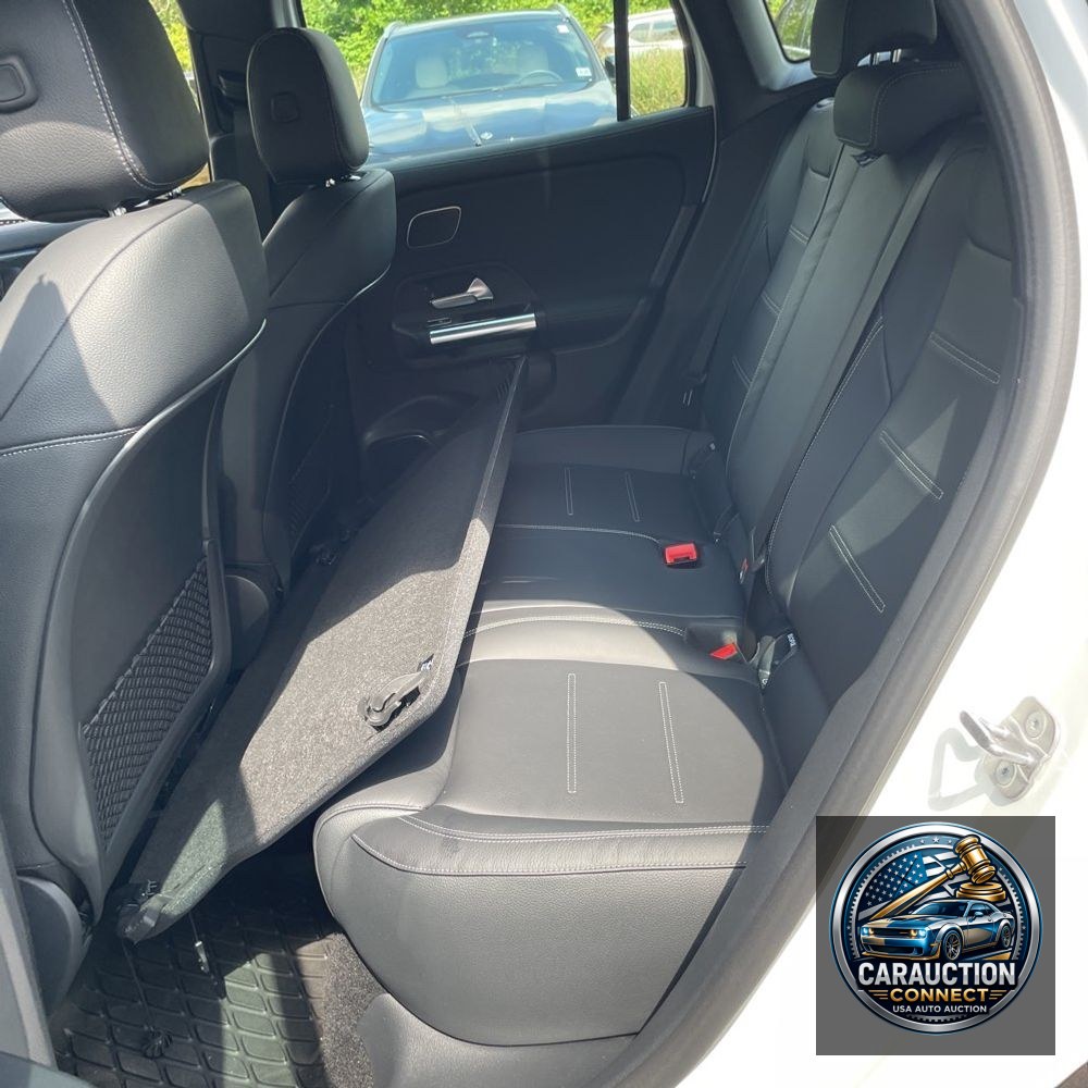 2025 Mercedes-Benz GLA AMG GLA 35