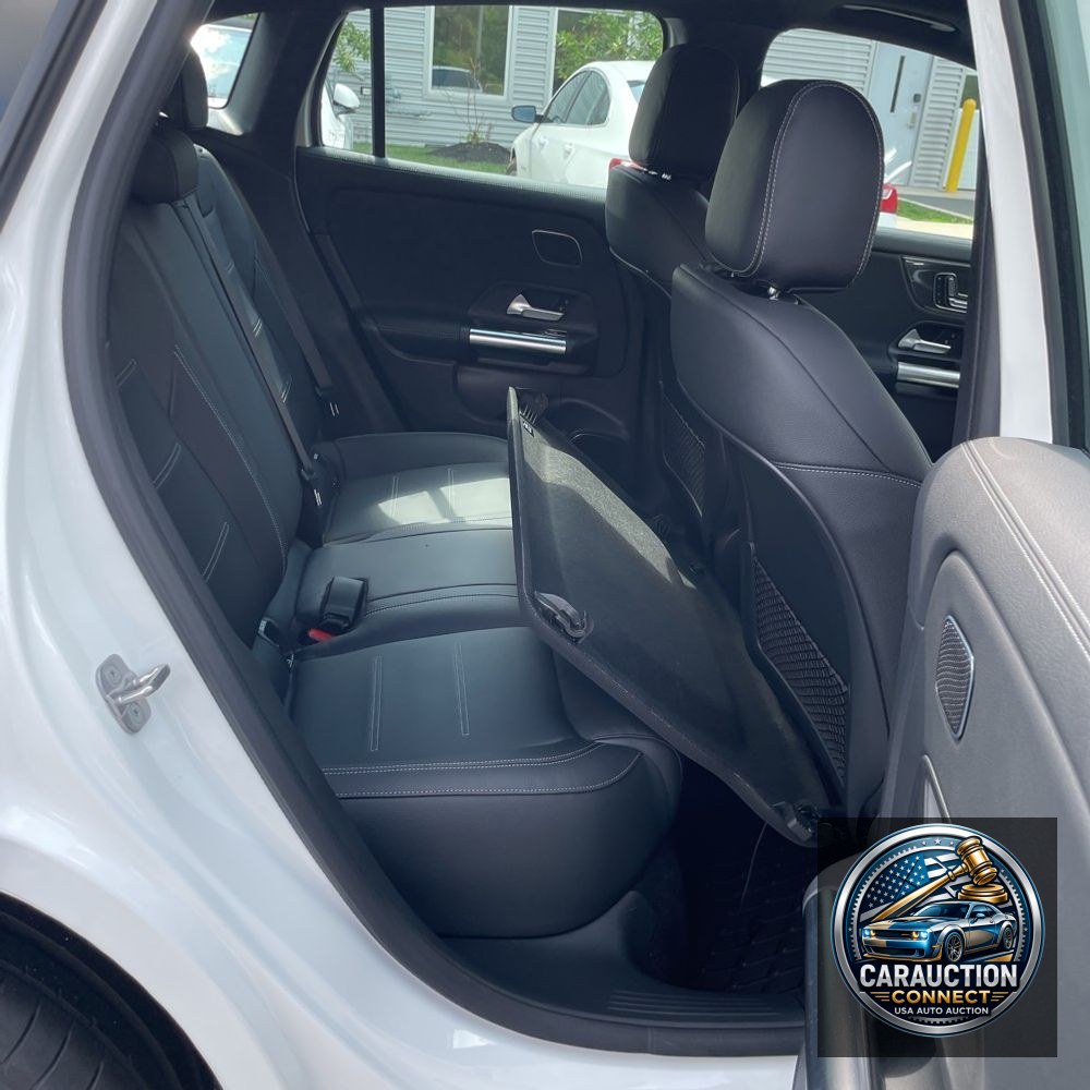 2025 Mercedes-Benz GLA AMG GLA 35
