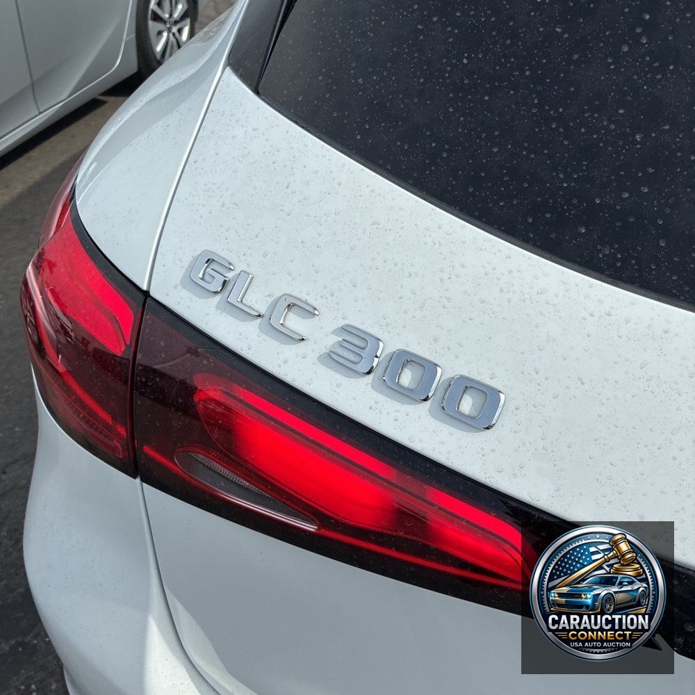 2025 Mercedes-Benz GLC GLC 300