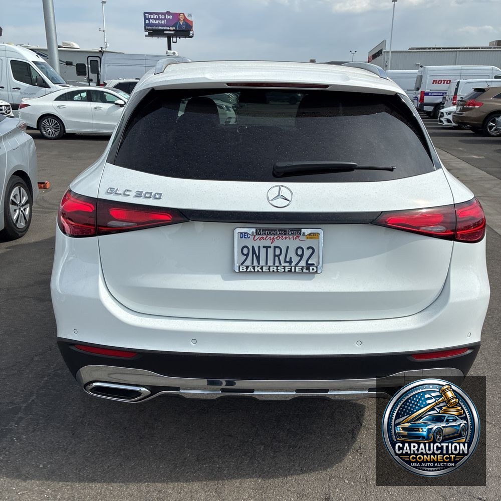 2025 Mercedes-Benz GLC GLC 300