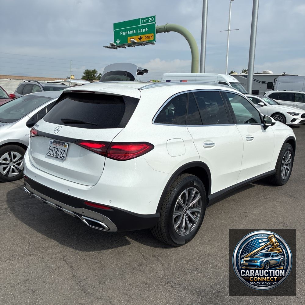 2025 Mercedes-Benz GLC GLC 300