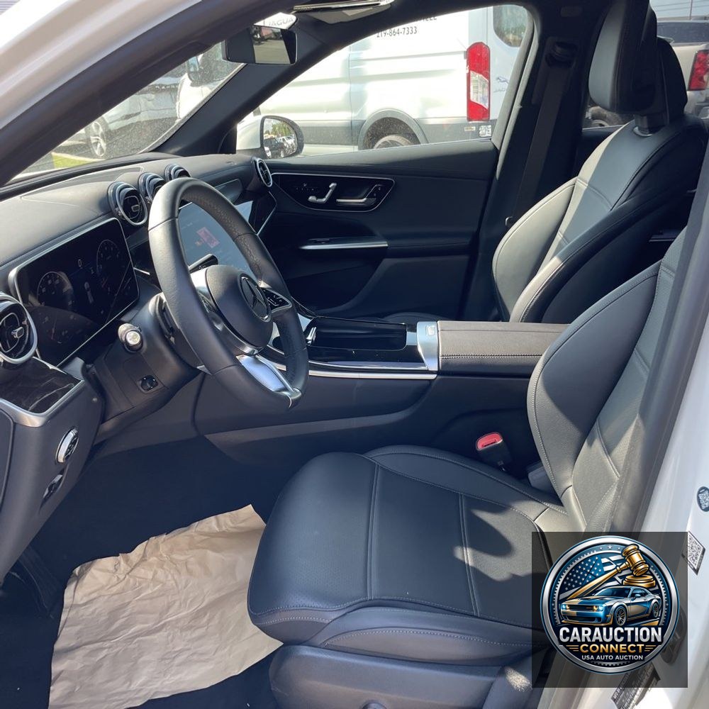 2025 Mercedes-Benz GLC GLC 300 4MATIC