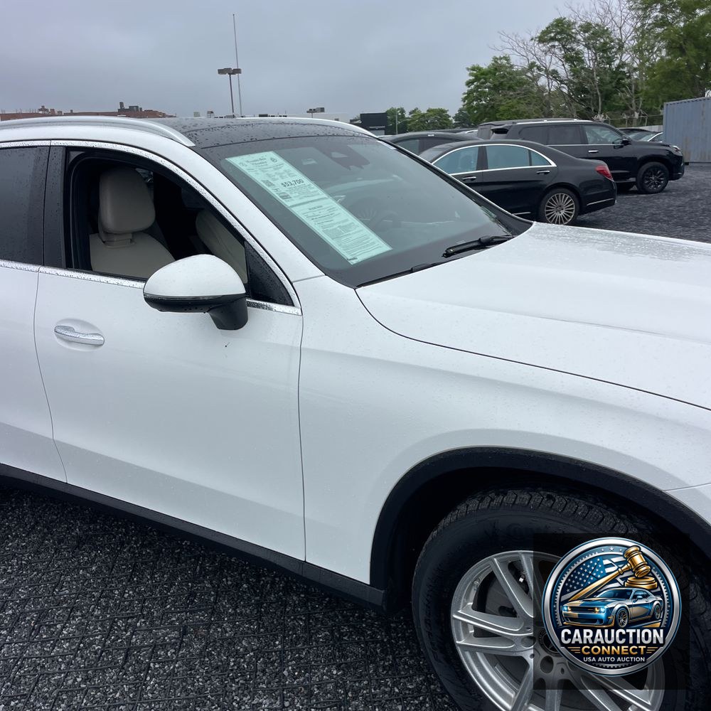 2025 Mercedes-Benz GLC GLC 300 4MATIC