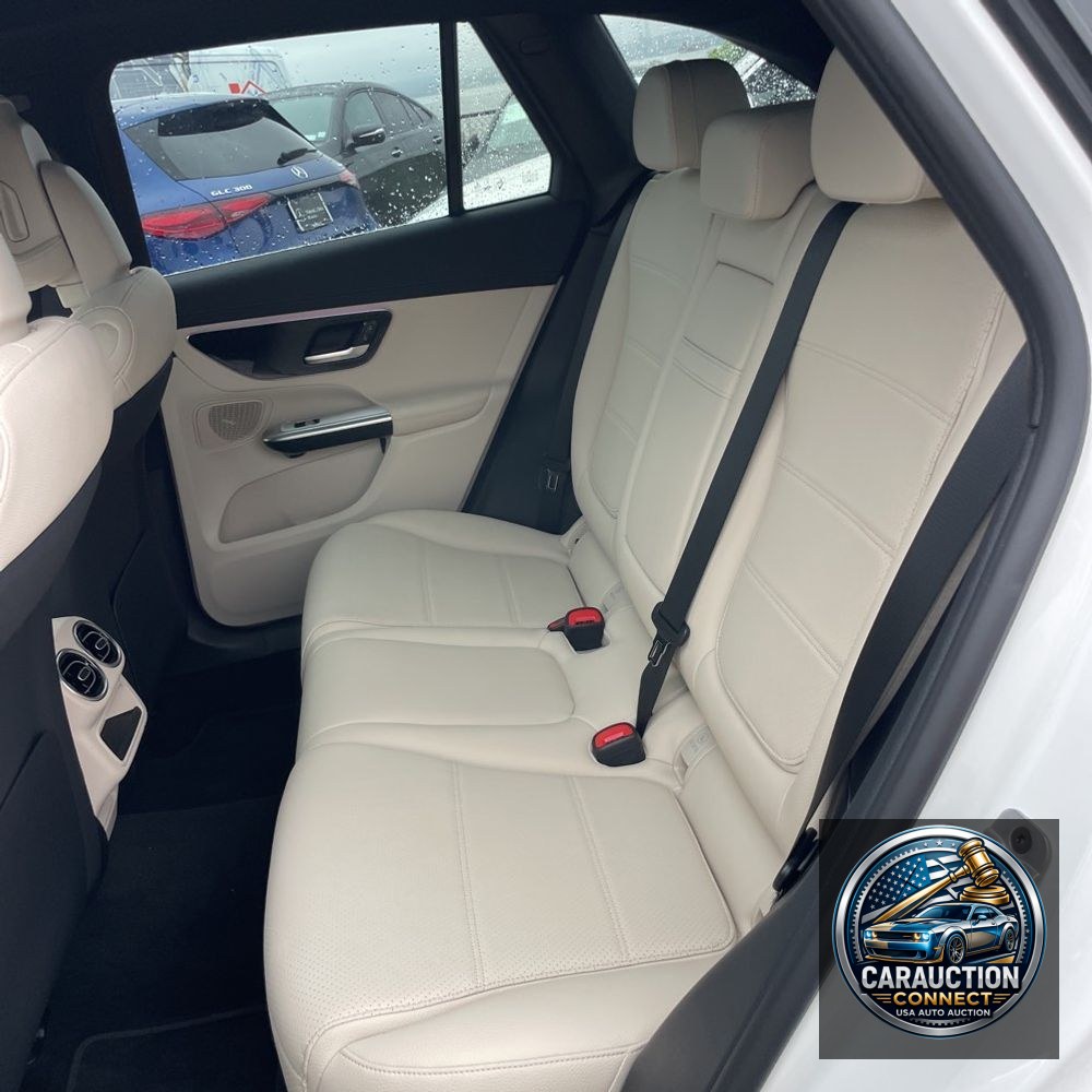 2025 Mercedes-Benz GLC GLC 300 4MATIC