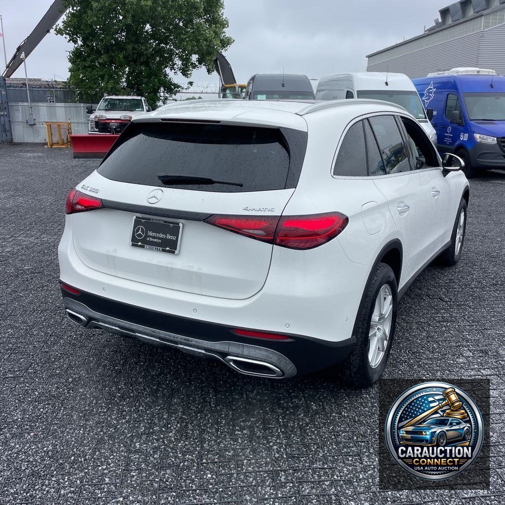 2025 Mercedes-Benz GLC GLC 300 4MATIC