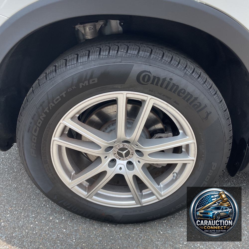2025 Mercedes-Benz GLC GLC 300 4MATIC