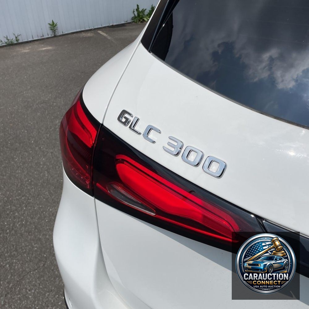 2025 Mercedes-Benz GLC GLC 300 4MATIC