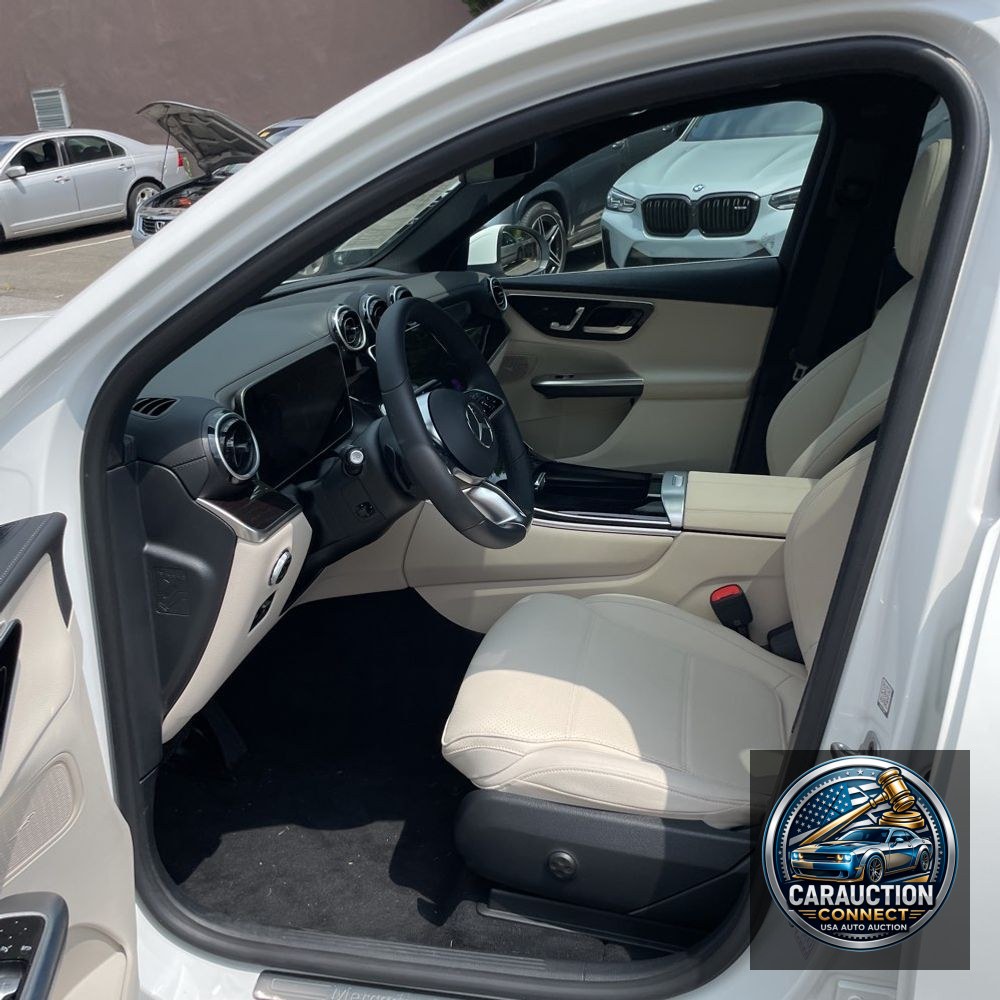 2025 Mercedes-Benz GLC GLC 300 4MATIC