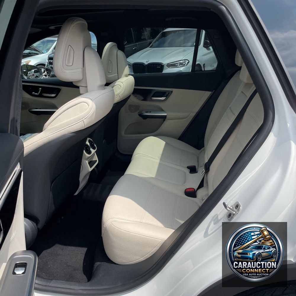 2025 Mercedes-Benz GLC GLC 300 4MATIC